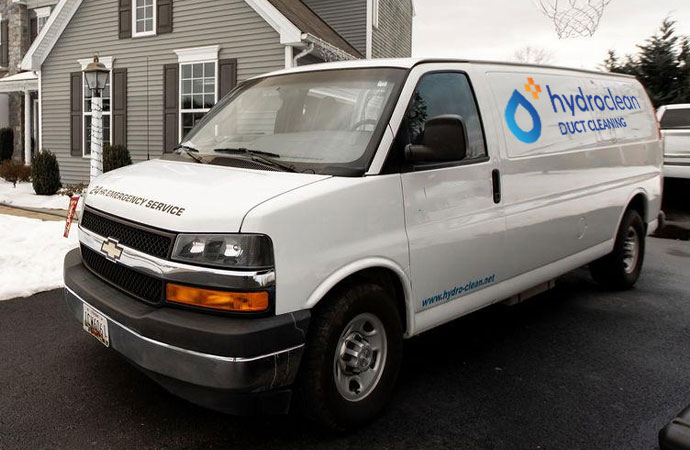 Hydro clean duct cleaning service vehicle